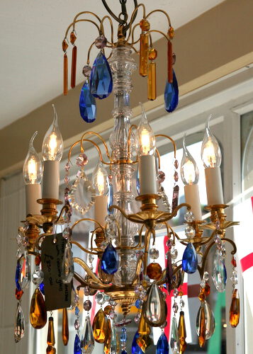 TH161 Antique Chandelier