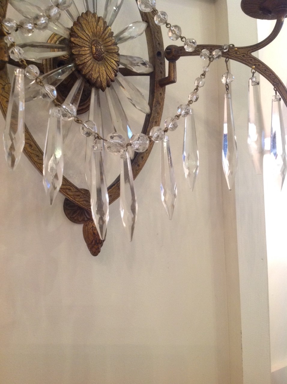 TH162 Antique Wall Sconce