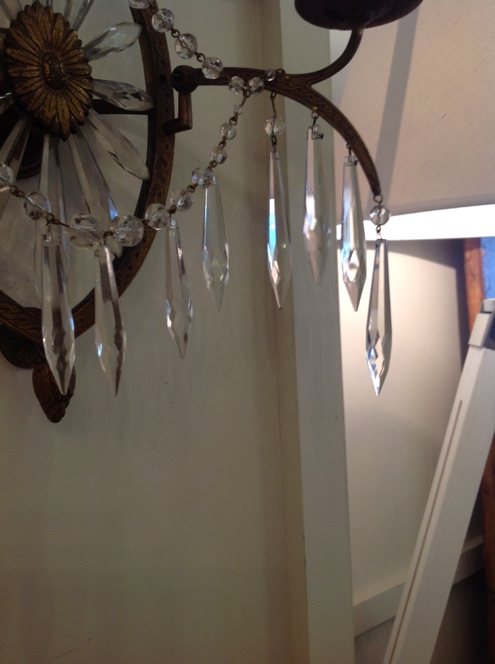 TH162 Antique Wall Sconce