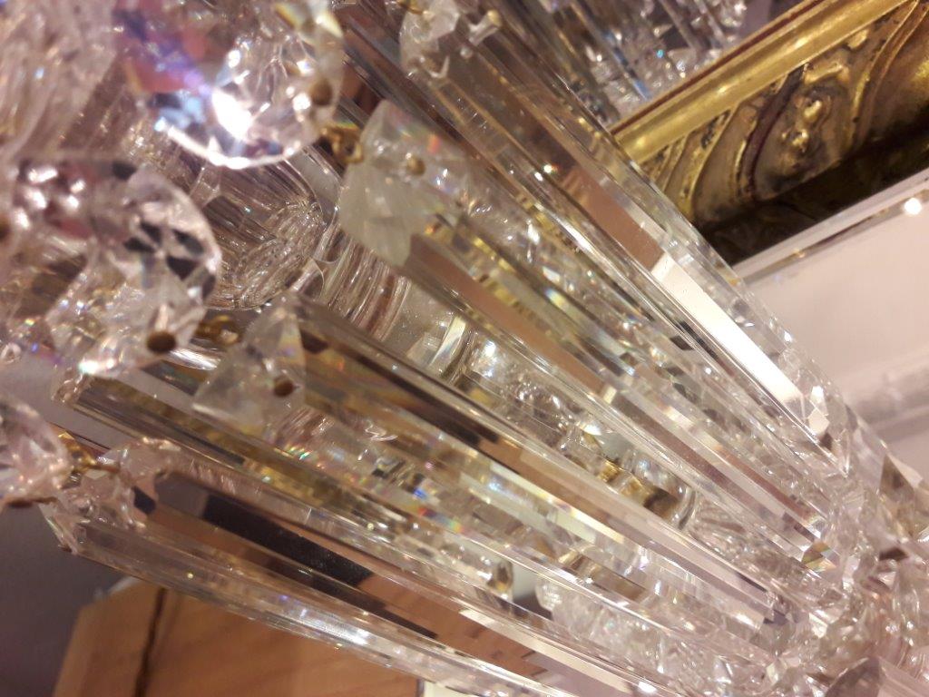 TH201 Antique Lustres