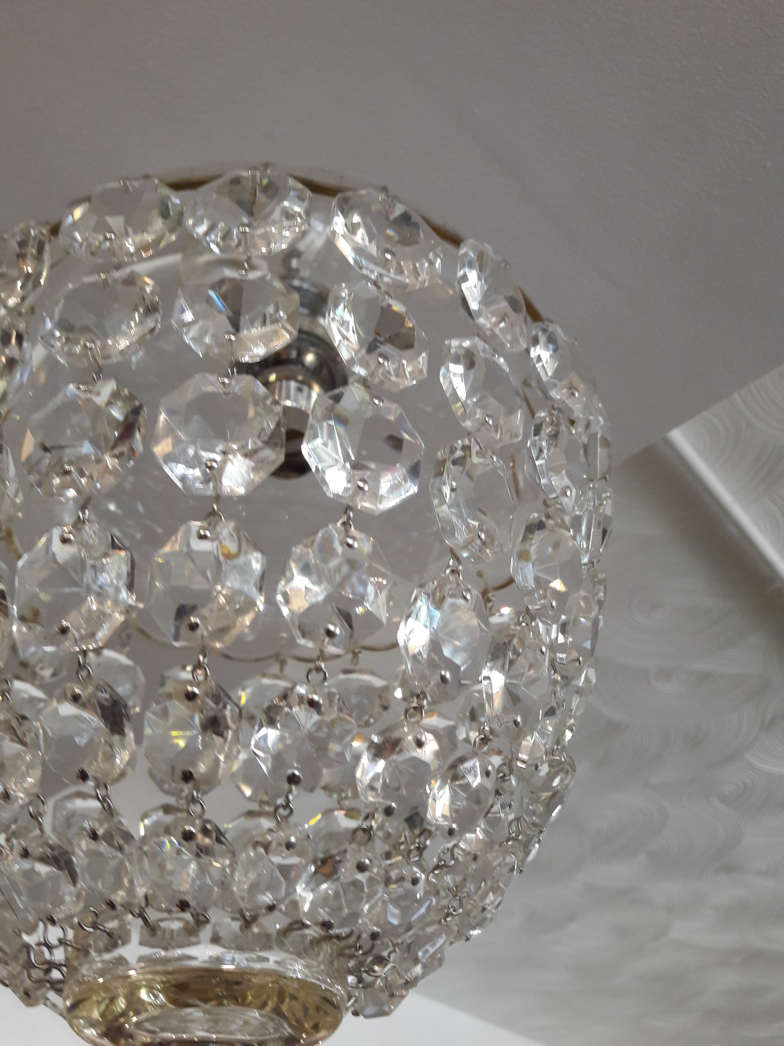 TH202 Antique Chandelier