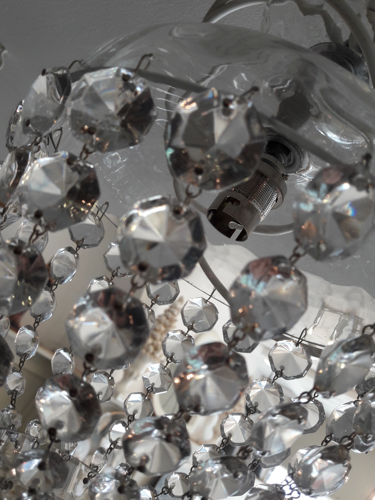 TH205 Antique Chandelier
